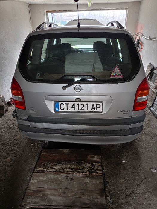 Опел Зафира 1.8 бензин 16 клапана.