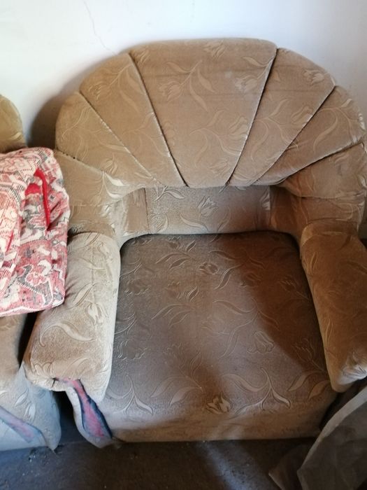 Кресло раскладной диван телевизор