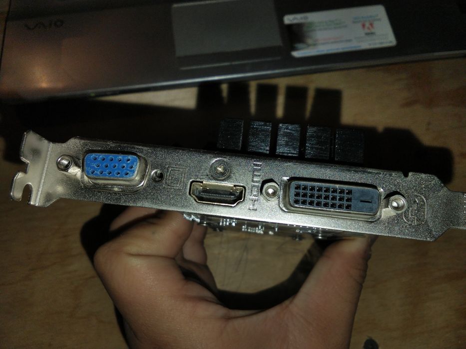 Срочно продам видеокарту