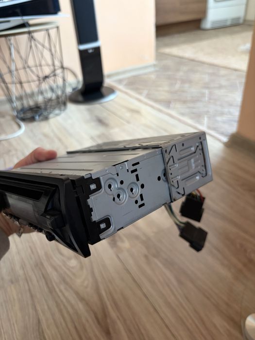 Радио за кола sony