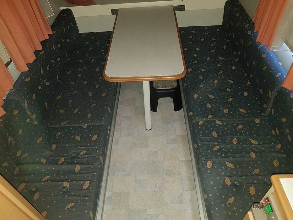 Идеално запазена каравана внос от Холандия