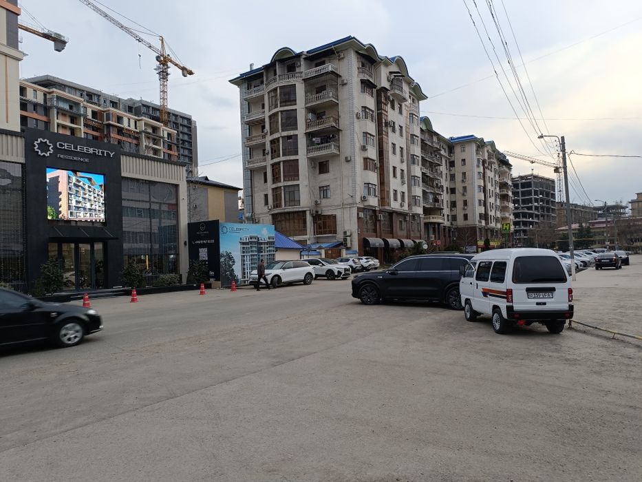 ул.А.Каххара ЖК Авангард 4в3\8-9\9 S=110м2+90м2 Мансарда(Тех.) Паркинг