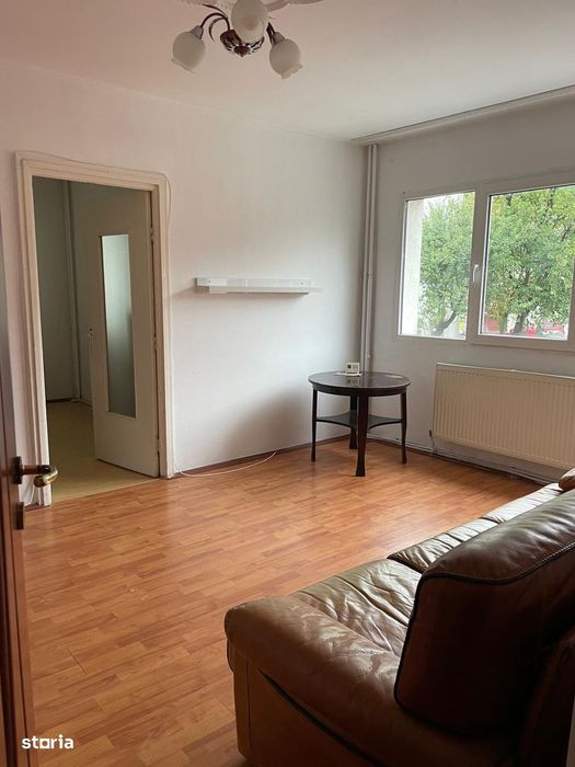 Apartament 2 camere,9 Mai,etaj 1