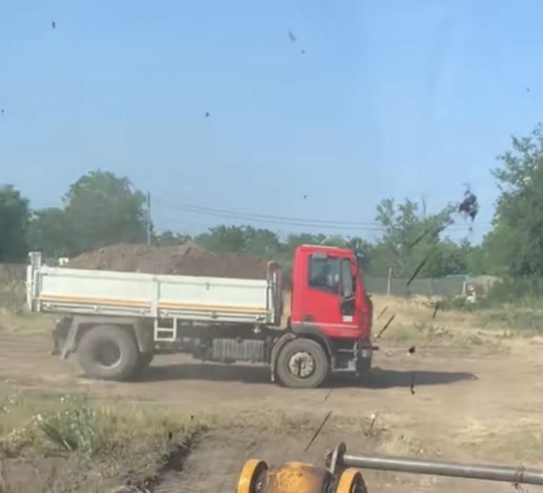 Disponibil buldoexcavato +bascula in braila si judet