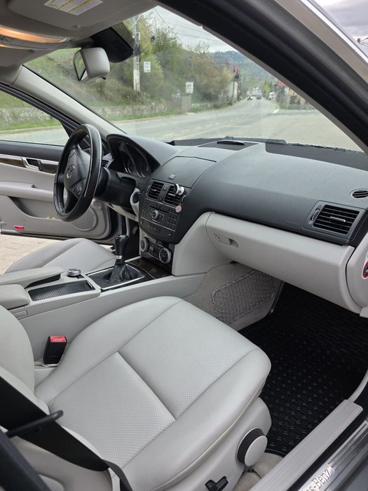Mercedes C220 2009