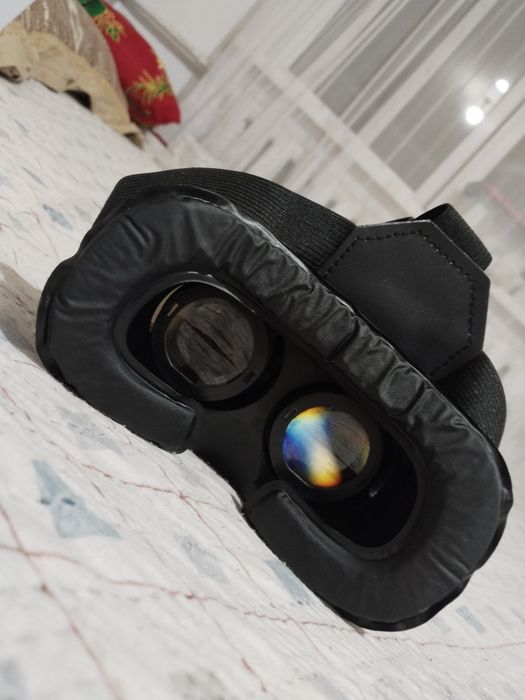 Продаю VR BOX новый.