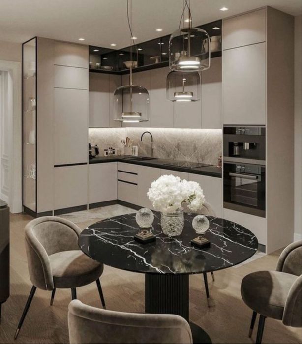 Ц-1 Бибигон Новостройка! Сдаётся новая 2х комнатная в центре города!