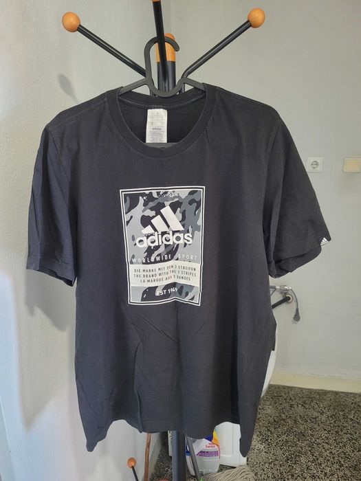 Тениски по 15€ .