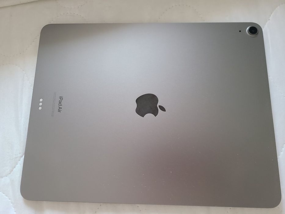 IPad Air (13 дюймовый, м2)