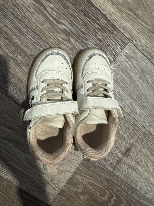 Продам кеды LC Waikiki на девочку