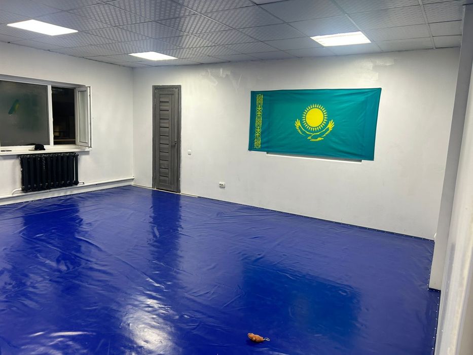 Сдам борцовский зал,