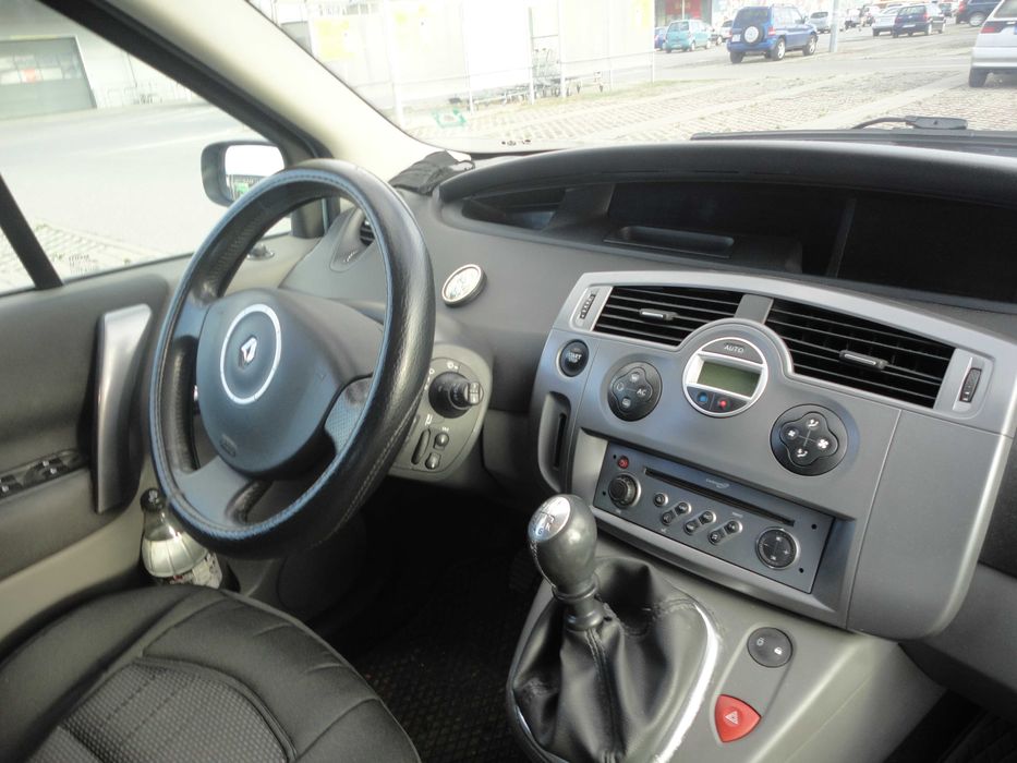 Продавам РЕНО СЦЕНИК  2  DCI, 2007 Г.