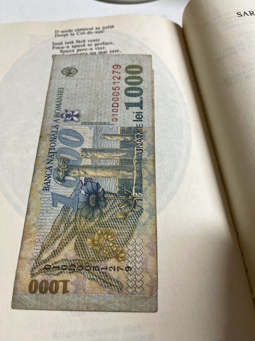Bancnote vechi din hartie 150 buc