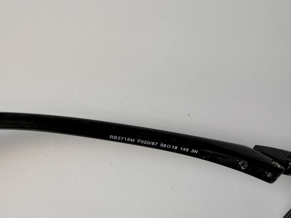 Ochelari Ray Ban Ferari