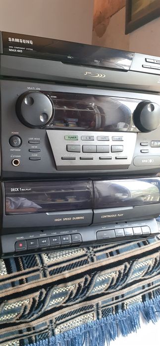 Тюнер  Sony  . Тюнер