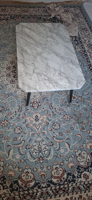 Стол. Жер стол. Стол