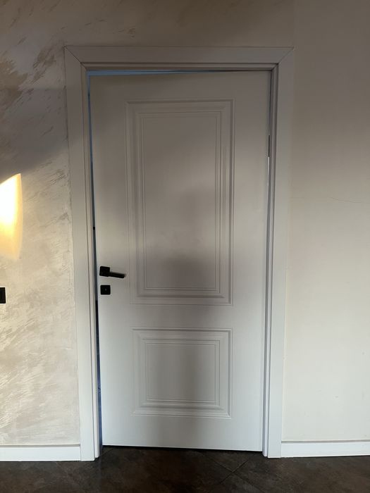 Продам двери 2.2