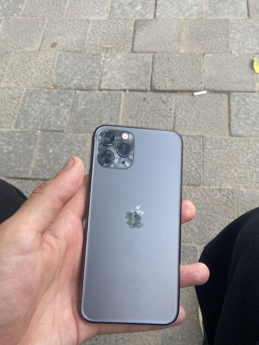 Продам 11 pro полный комплект