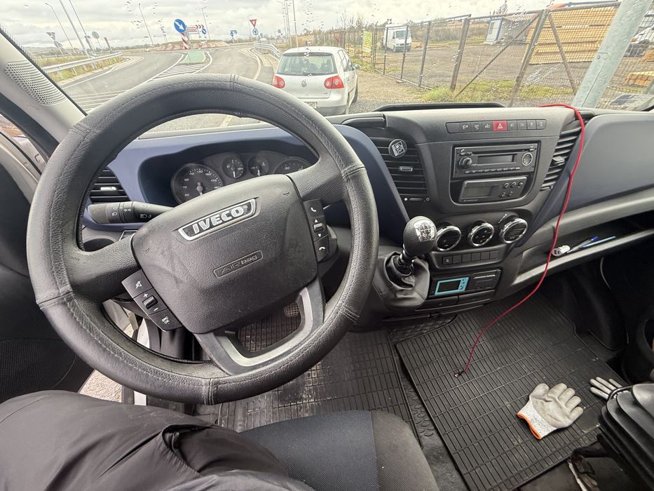 Iveco daily 35c15 2017 sau sasiu gol motor 3.0 frigorific 10europaleti