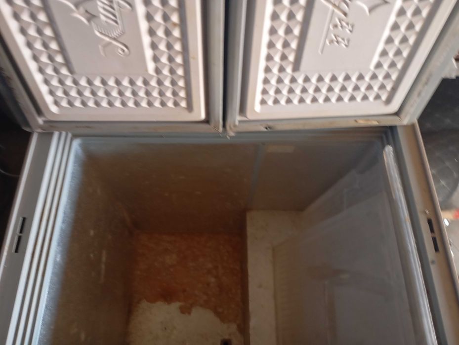 Морозильная камера б/у. Не работает.