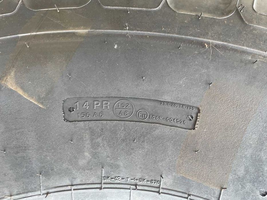Cauciucuri noi 23.1-26 cu 14 pliuri marca BKT pentru combina