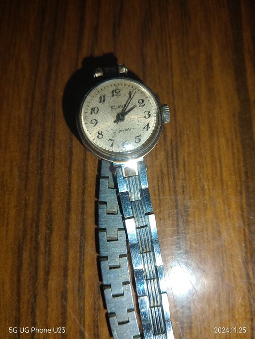 Механични часовници дамски и мъжки