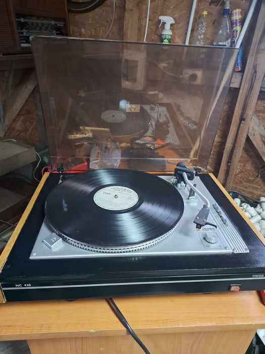 Vând pick-up tesla pret 250 lei