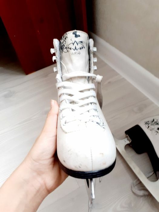 Коньки 35 размер