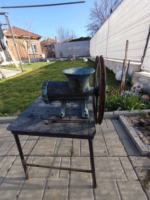 Стара месомелачка