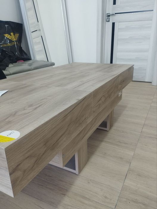 Стол журнальный для офиса