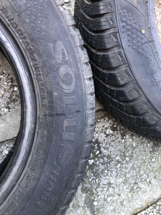 Продавам 2 бр 13” нови всесезонни гуми Kumho