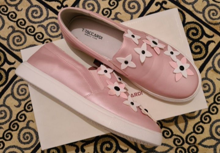 Женский слипоны легкие