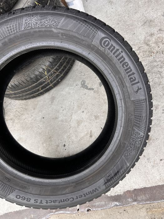 4 anvelope iarna ca 205/55/16 Continental 7-8 mm!