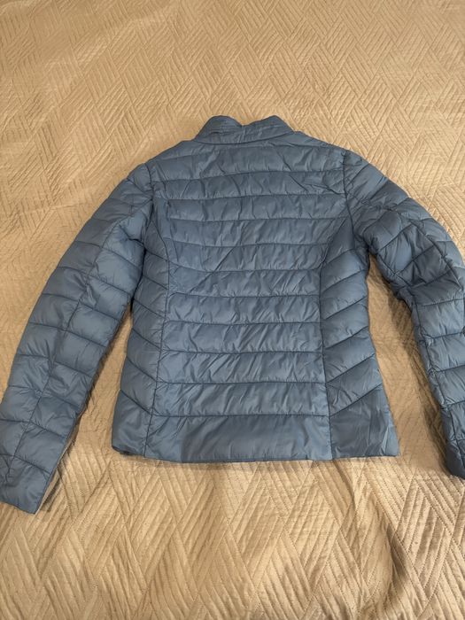 Преходни якета Mango и Reverse