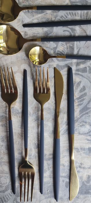 Пълен комплект премиум прибори за хранене