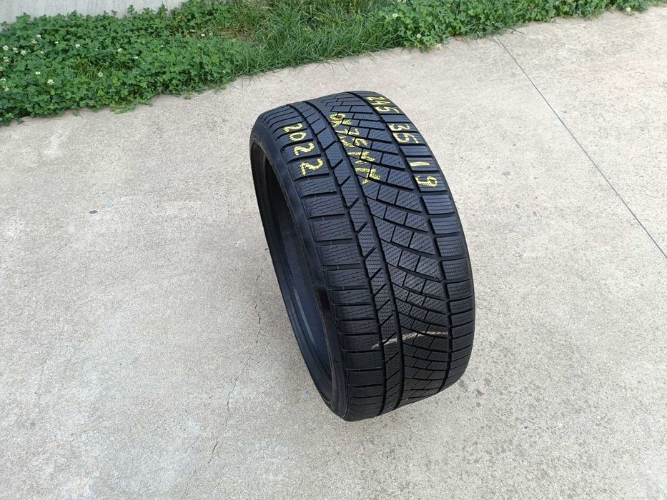 O anvelopa iarna 245 35 19 continental wintercontact TS 830P 7,5 mm