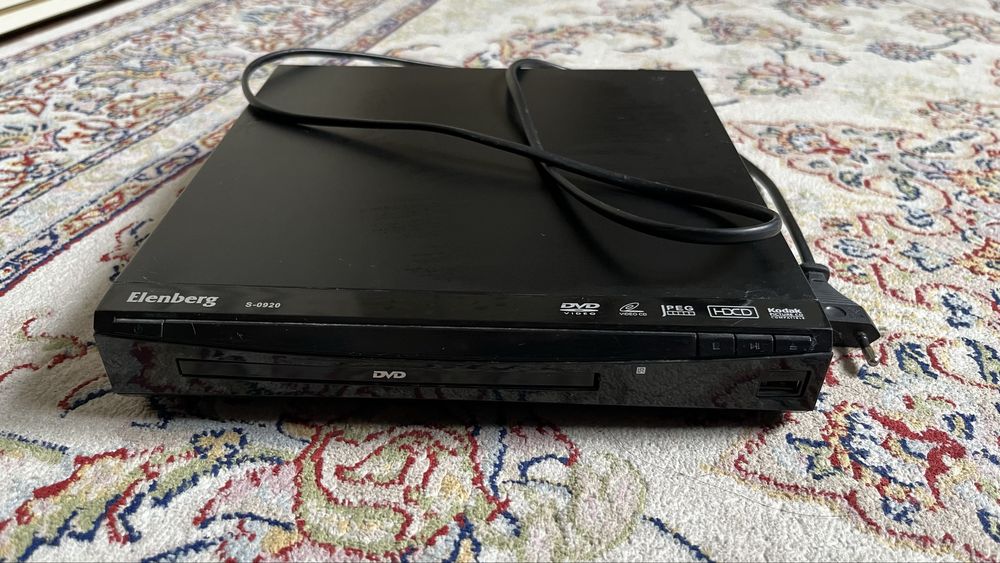 DVD плееры 2 шт