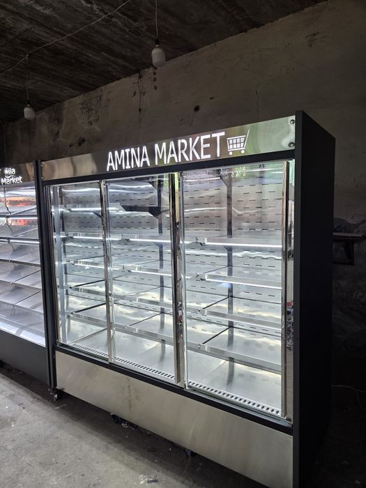 Витриные холодильник