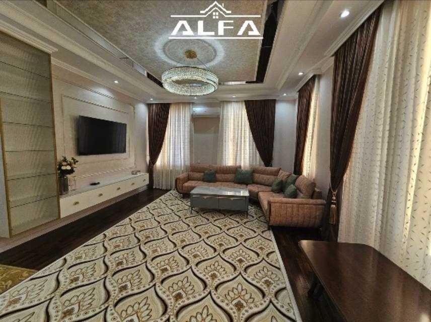 Buxoroda kvartira xonadon uy sotiladi 2 xonali 98m² 4-qavat.