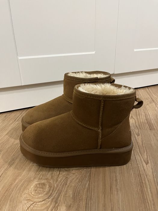 Продам угги отличное состояние