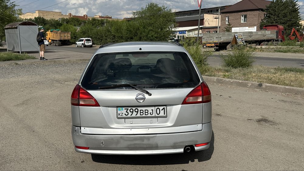 Продам автомобиль Nissan Wingroad y11