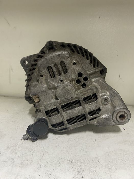 Субару генератор в оригинале