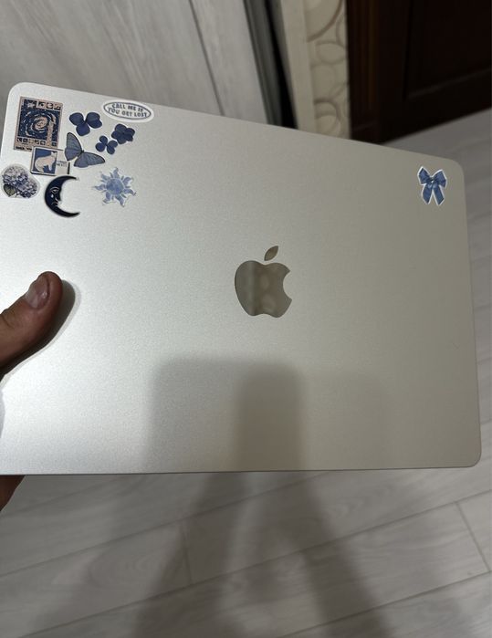 Macbook Air M3 8/256 13inch