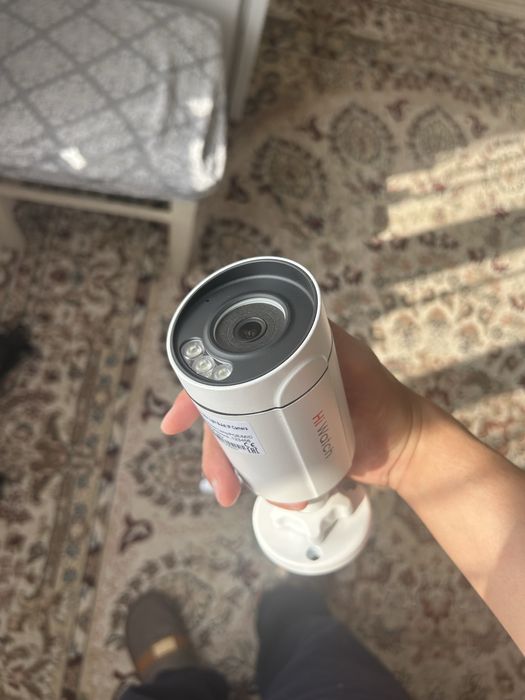 камера видеонаблюдения. HiWatch UNV-888 Camera