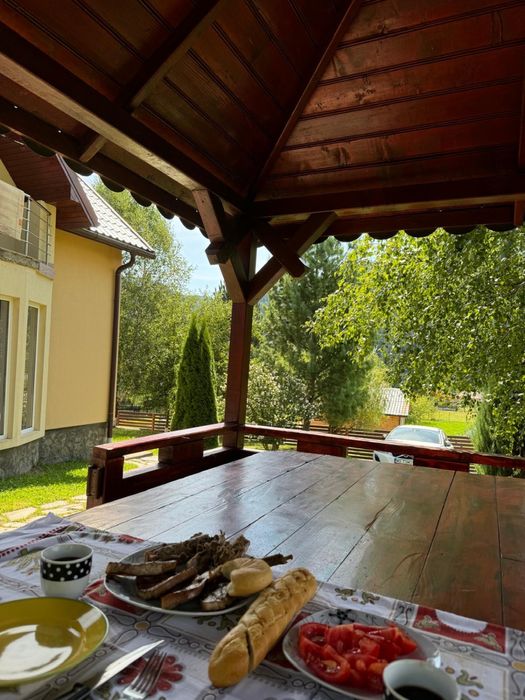 Cabana De Inchiriat  5 Camere Lunca Bradului