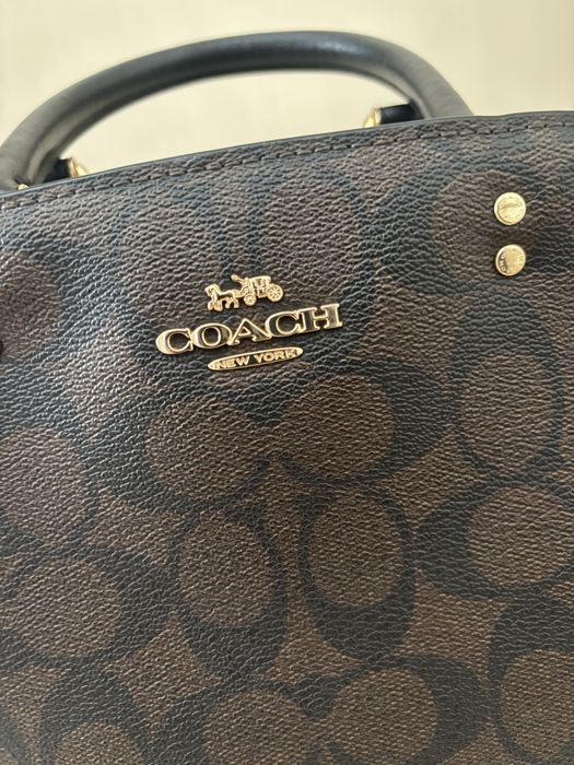 Продаю сумку Coach оригинал