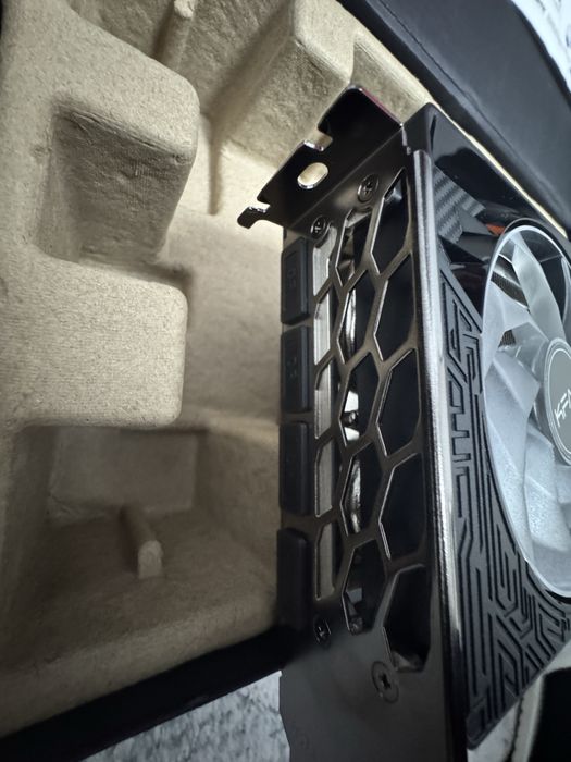 Видеокарта RTX 5060Ti 16gb