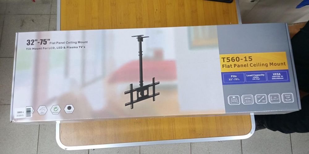 Крепление потолочное универсальное для ТВ — надёжное и регулируемое