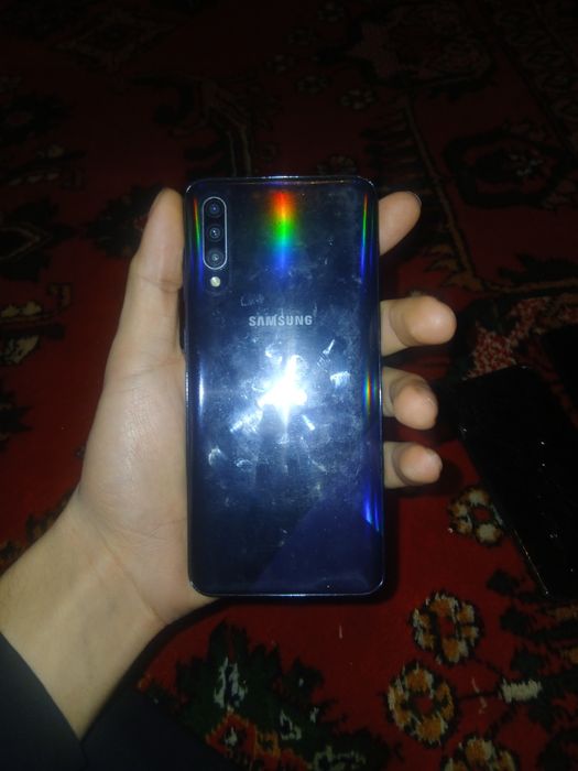 A30s A50 A11 tel srochni sotiladi zapchast