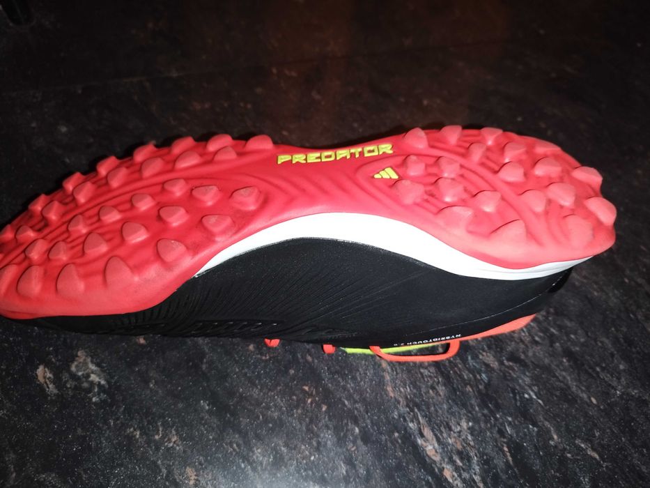 професионални стоножки Adidas Predator Elite TF | Като НОВИ + Кутия | 42 2/3